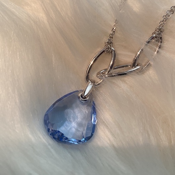 Swarovski crystal silver and blue necklace NEW - Picture 1 of 5